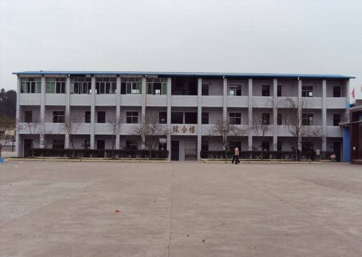 良安中學(xué)怎么樣、好不好？