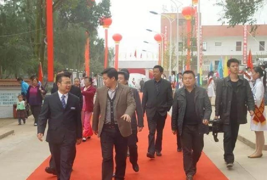 倉山中學(xué)2019年中考分?jǐn)?shù)是多少？