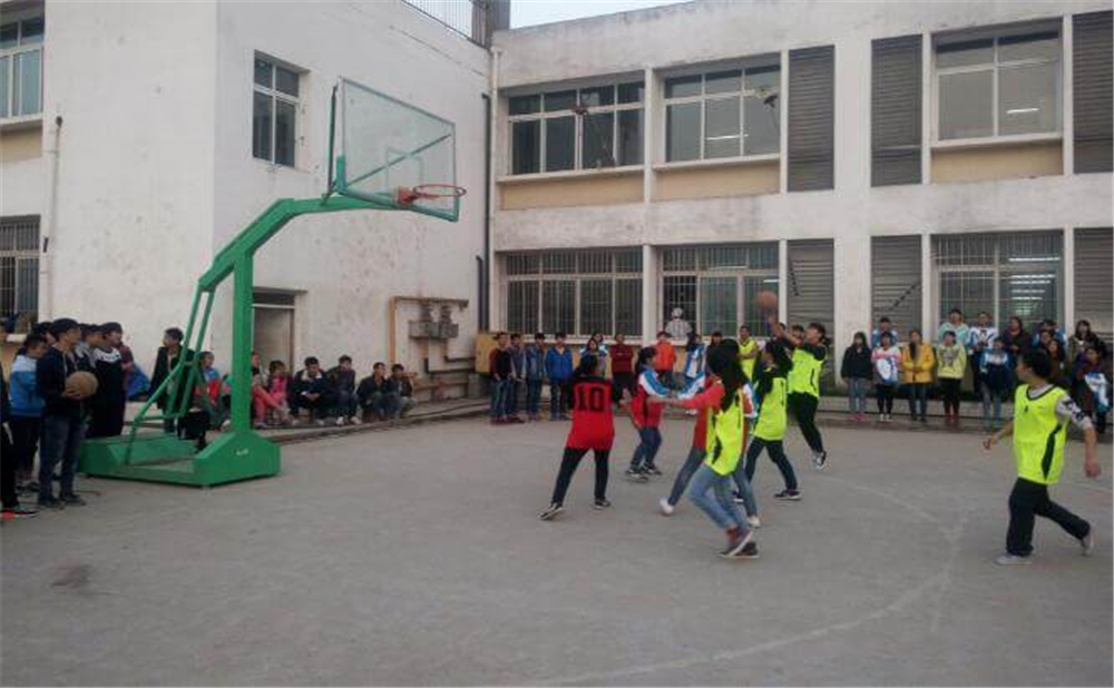巴中市第五中學(xué)詳細(xì)地址在什么地方？