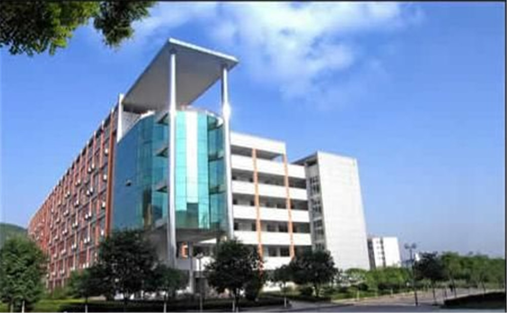 四川省廣安中學的招辦電話是多少？
