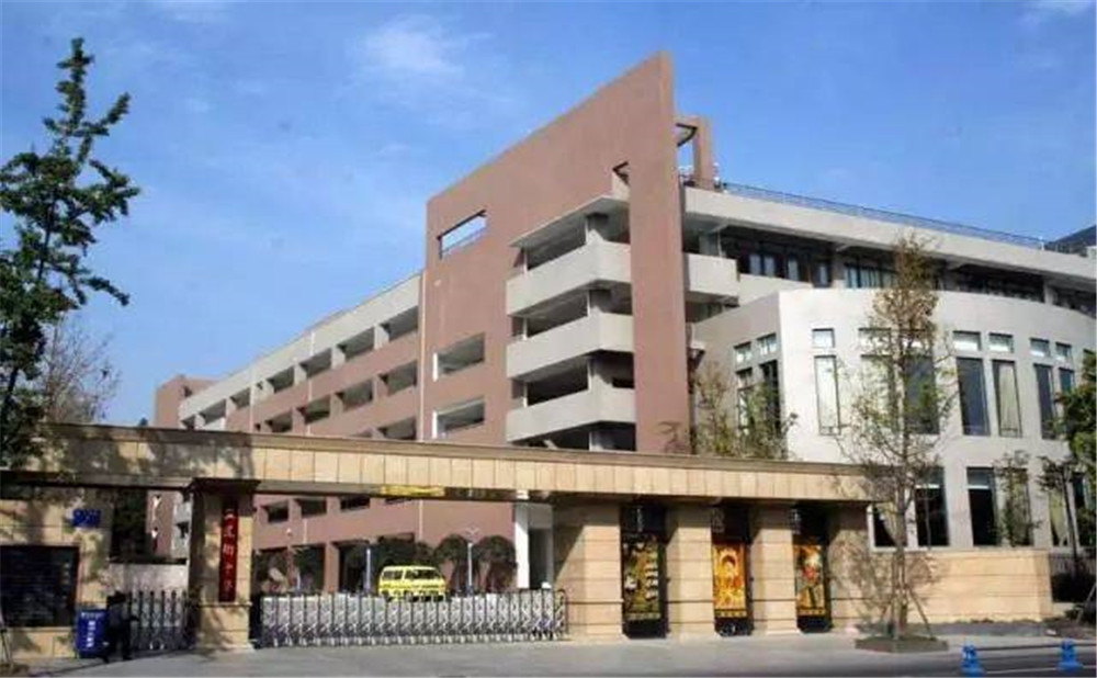 成都市田家炳中學(xué)2020年招生計(jì)劃是多少？