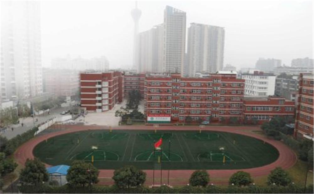 北師大成都實(shí)驗(yàn)中學(xué)的高中住宿怎么樣？