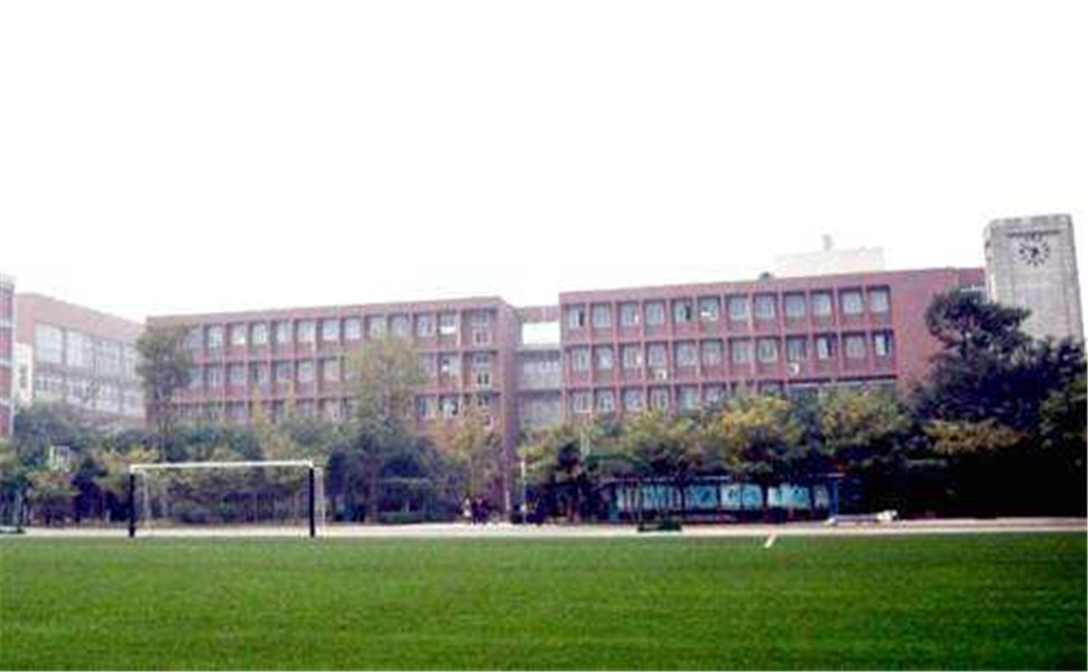 電子科技大學(xué)實驗中學(xué)近三年的錄取分數(shù)是多少？