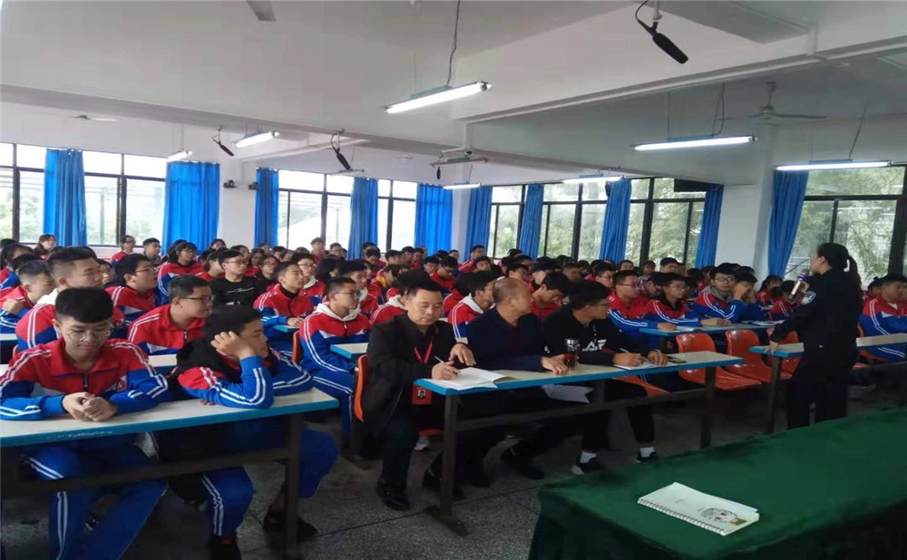 成都文武學(xué)校2020年招生標(biāo)準(zhǔn)是什么？