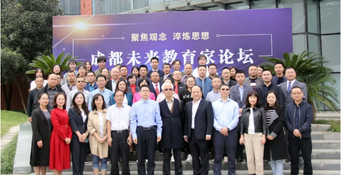 新津中學(xué)的學(xué)費(fèi)是多少？