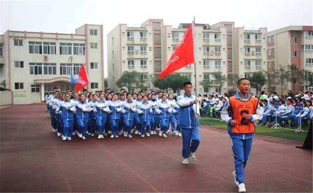 大邑縣實驗中學近三年的錄取分數是多少？