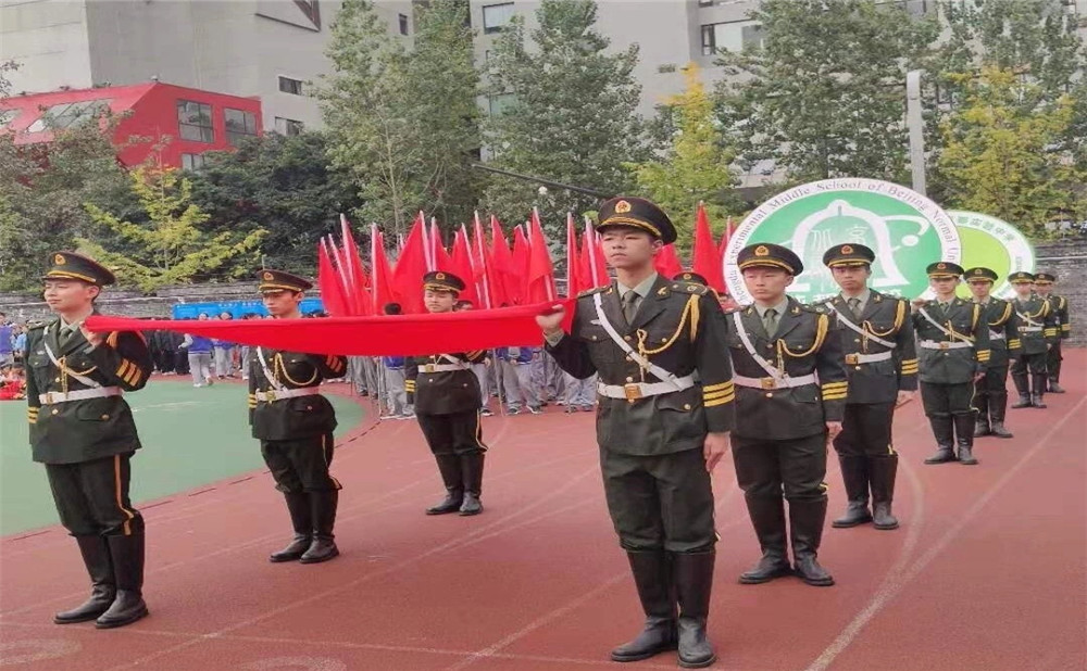 北師大成都實(shí)驗(yàn)中學(xué)錄取分?jǐn)?shù)線是多少？