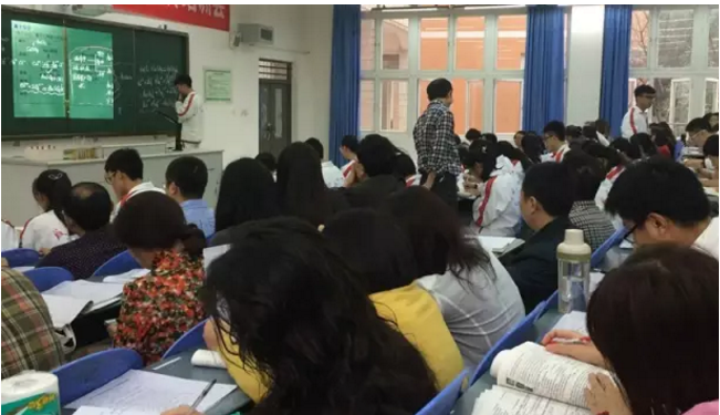 成都七中實驗學校的錄取分數線是多少？