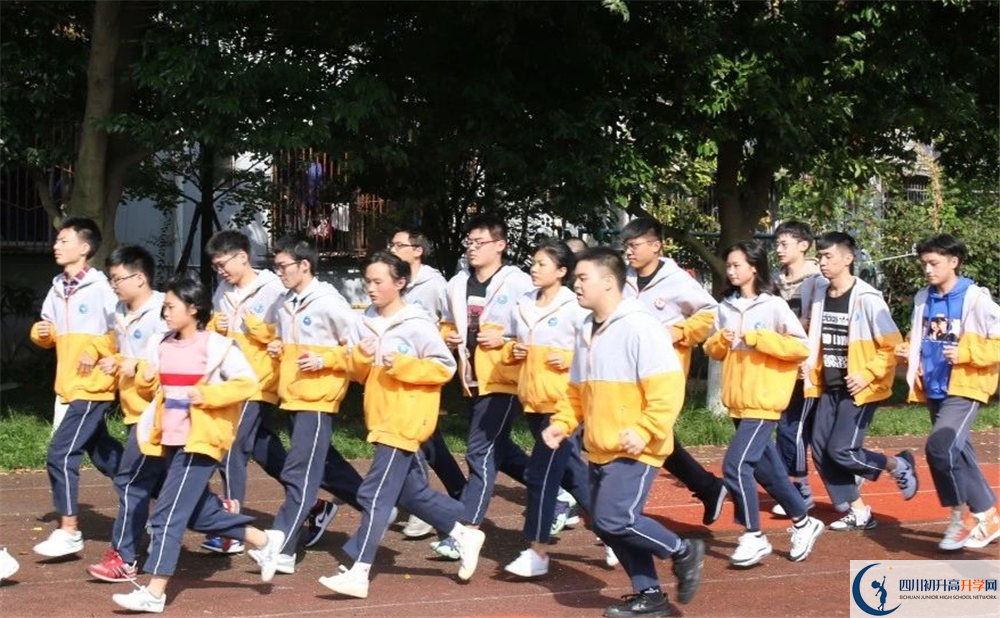 洛帶中學(xué)的老師好不好？