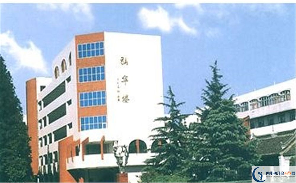 上泰興中學(xué)的分?jǐn)?shù)線是多少？