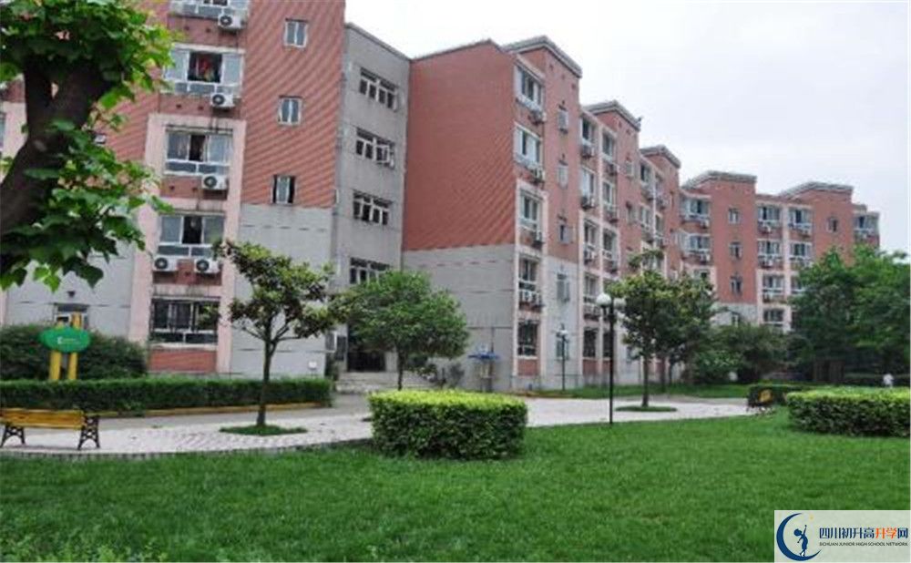樹德博瑞實(shí)驗(yàn)學(xué)校住宿條件怎么樣？					