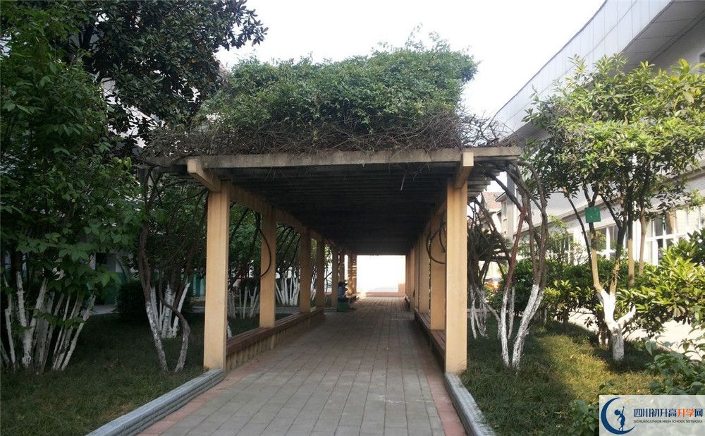 通錦中學(xué)初升高向外地招生嗎？