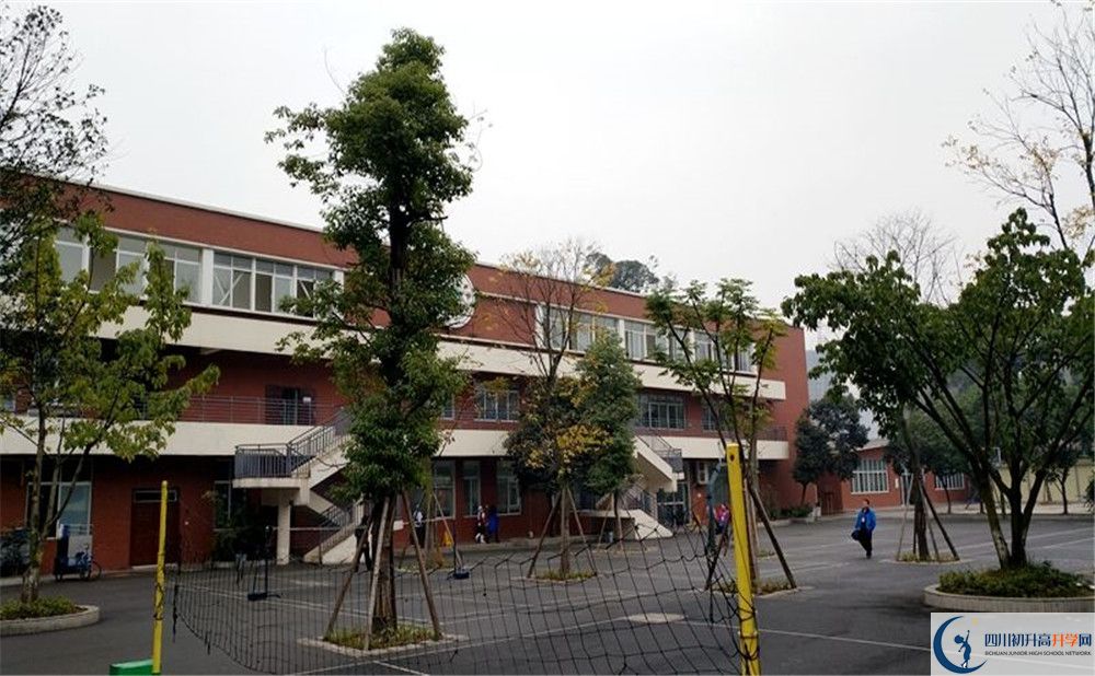 成都七中八一學(xué)校2020屆高三期末試卷在哪看？
