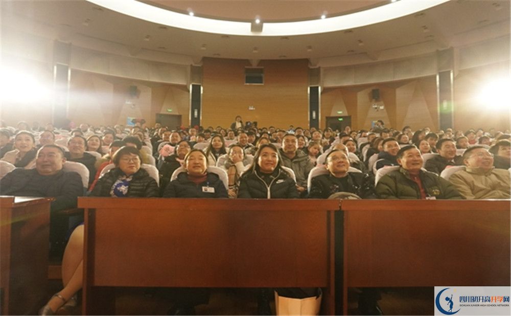 2020成都十二中高考重點(diǎn)大學(xué)升學(xué)率高不高？