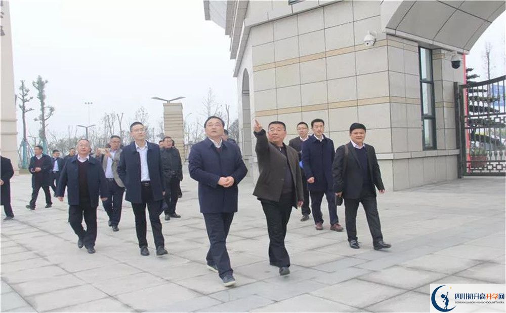 大邑中學(xué)2020年高三文綜測試題難嗎？