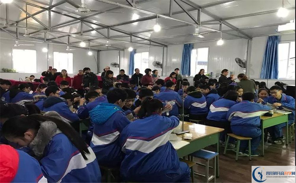 2020簡陽實驗中學(xué)高三英語期末試卷在哪看？
