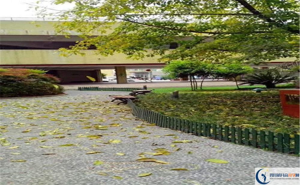 四川省廣安中學(xué)高三診斷考試時(shí)間怎么安排？