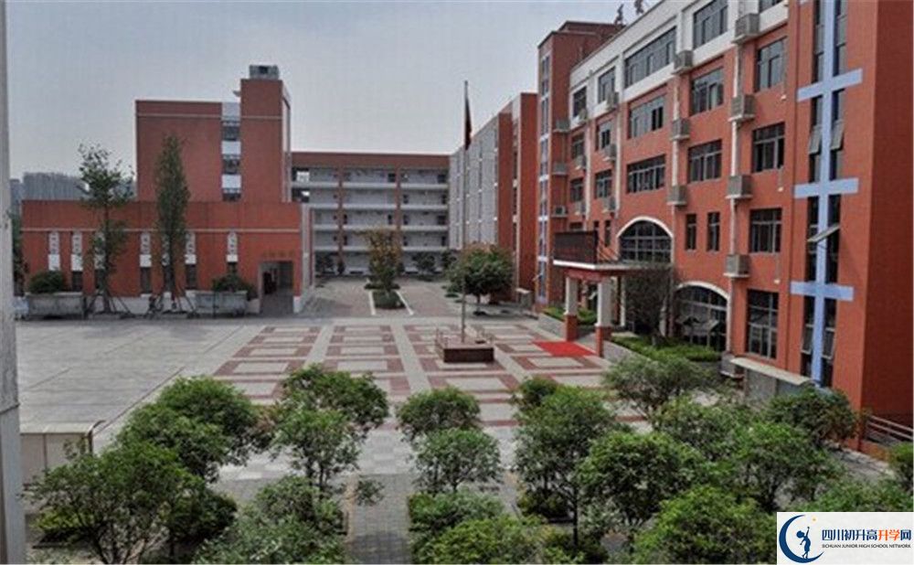 成都市川化中學(xué)近幾年的升學(xué)率高不高？